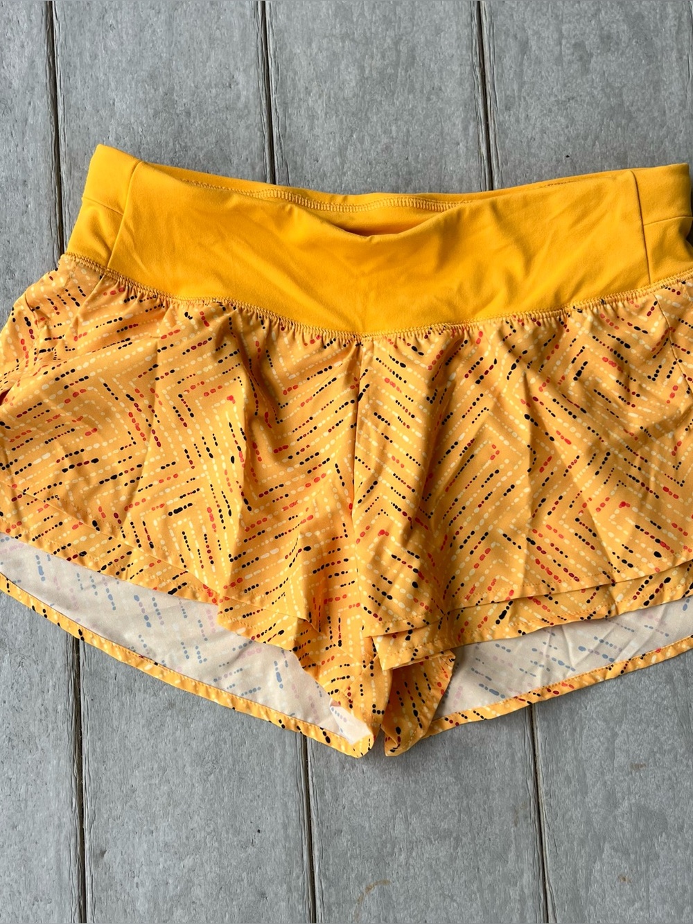 Calia by Carrie Flutter Shorts size Medium